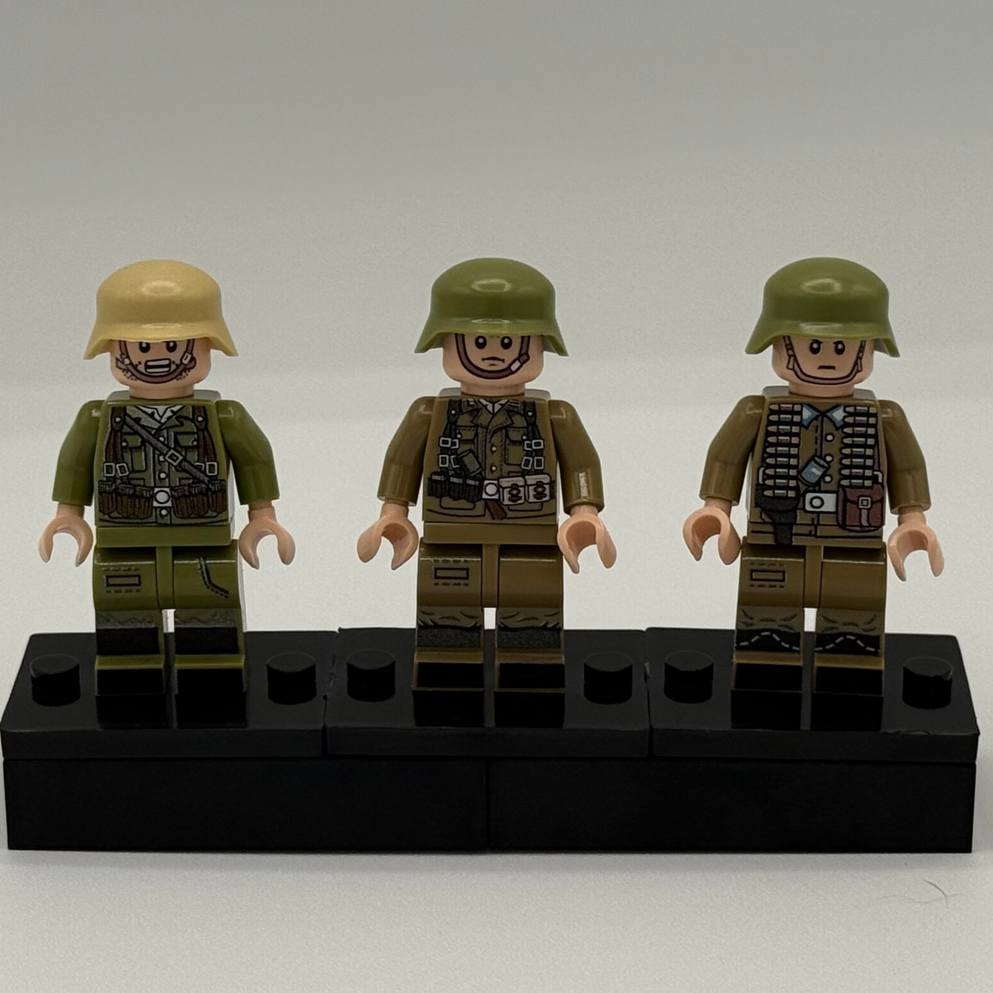 3 Military Men Minifigures