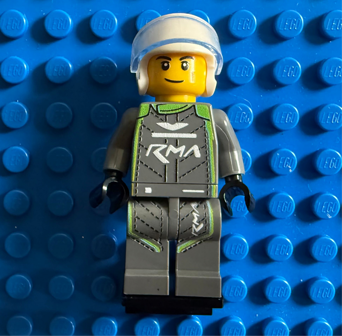 Aston Martin Valkyrie AMR Pro Driver Minifigure