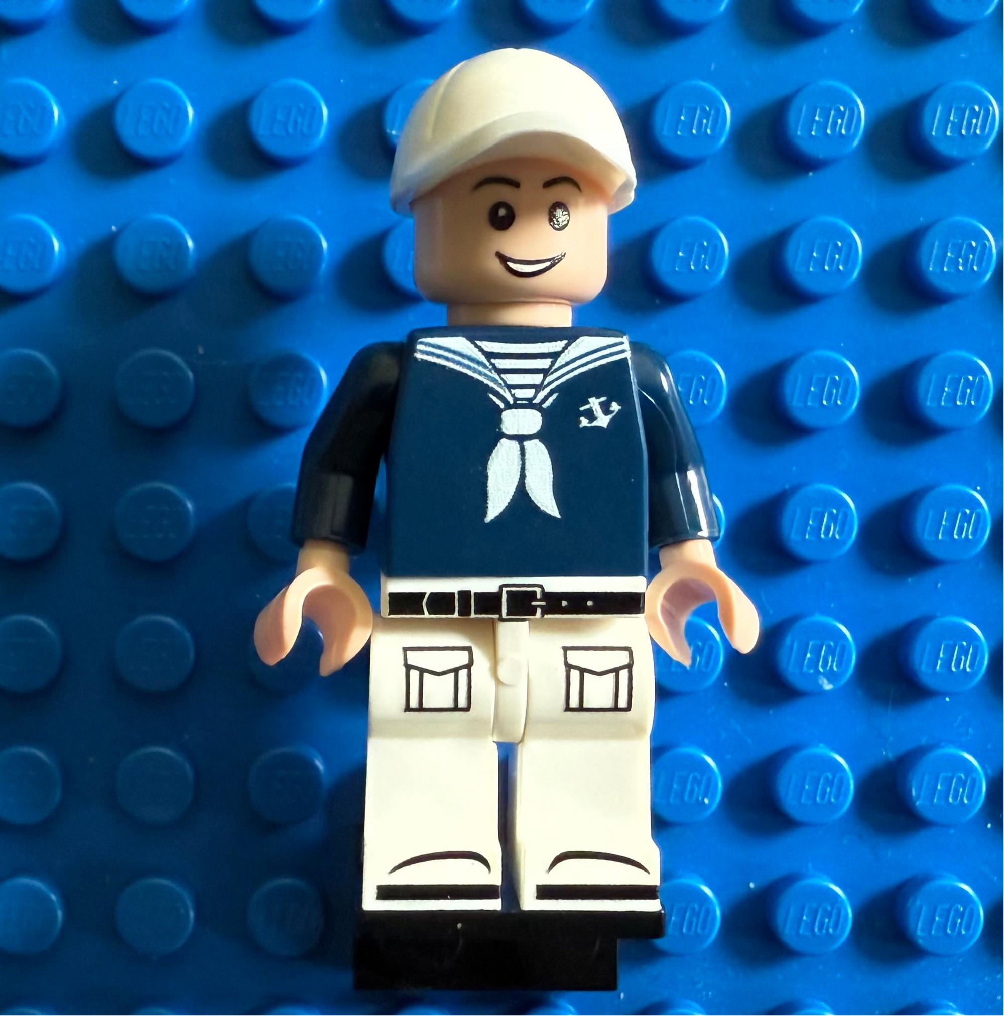 Sailor Minifigure