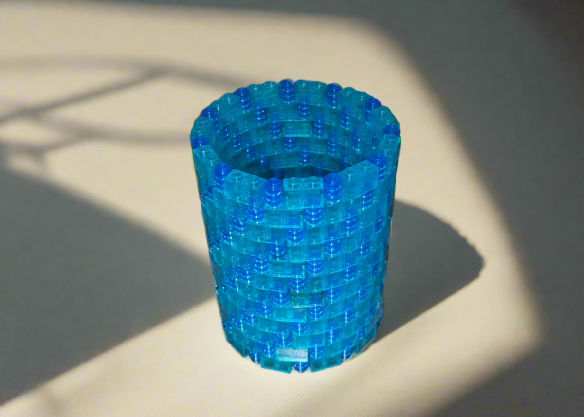 Blue Modular Vase – Built with LEGO®-Compatible Bricks