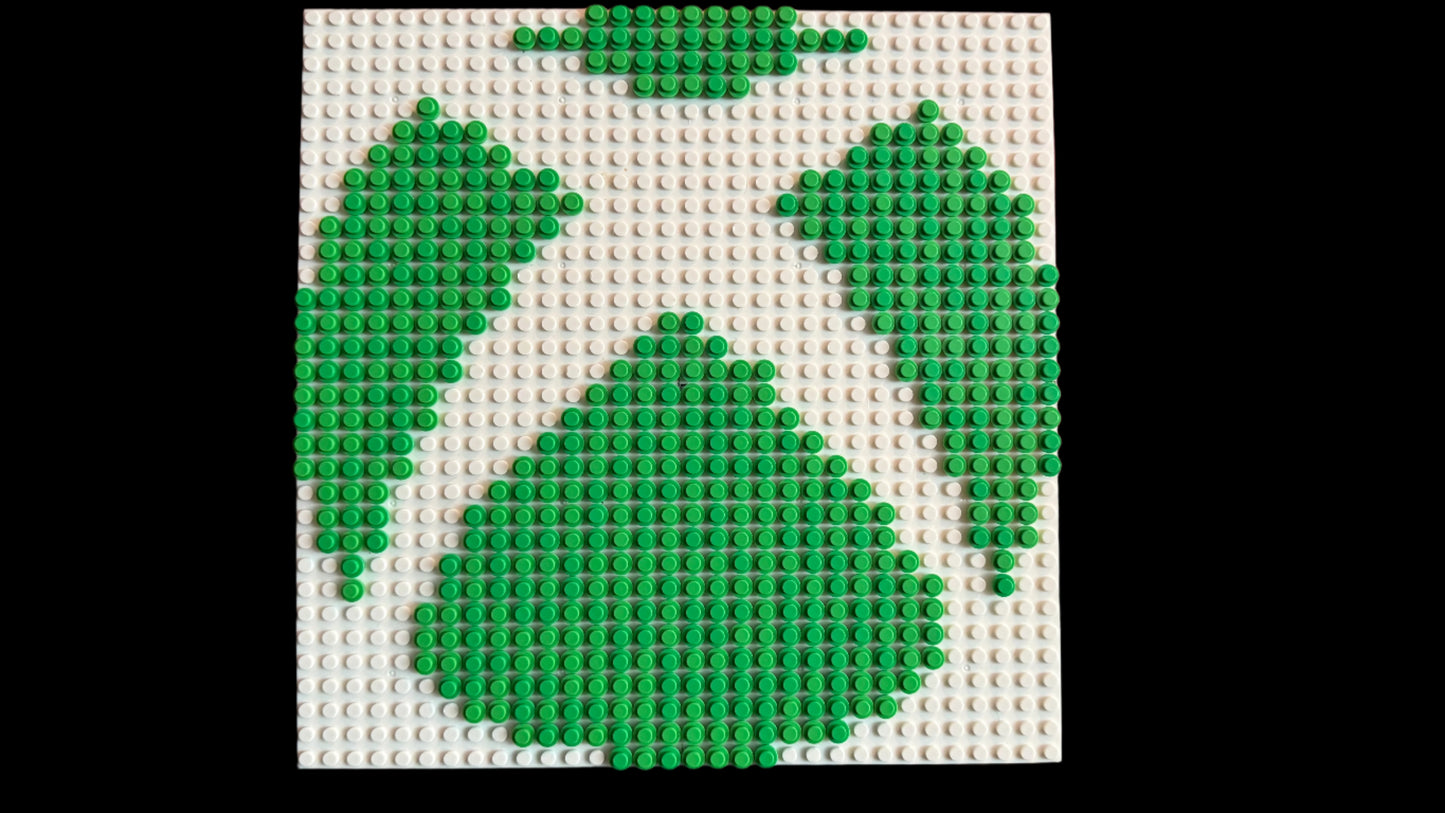 Xbox Logo Pixel Art Mosaic – 32x32 Studs | LEGO-Compatible Brick Wall Art