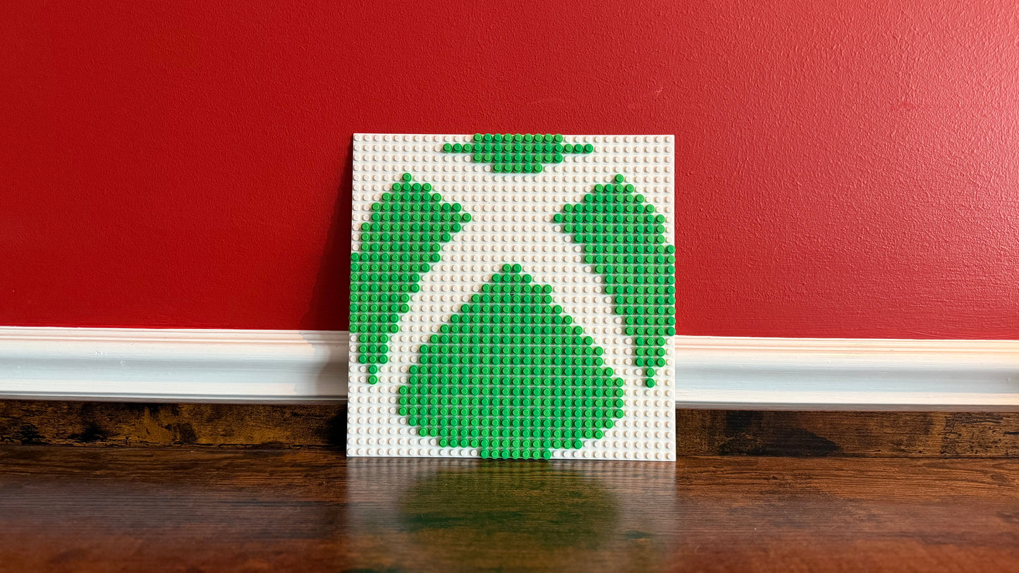 Xbox Logo Pixel Art Mosaic – 32x32 Studs | LEGO-Compatible Brick Wall Art