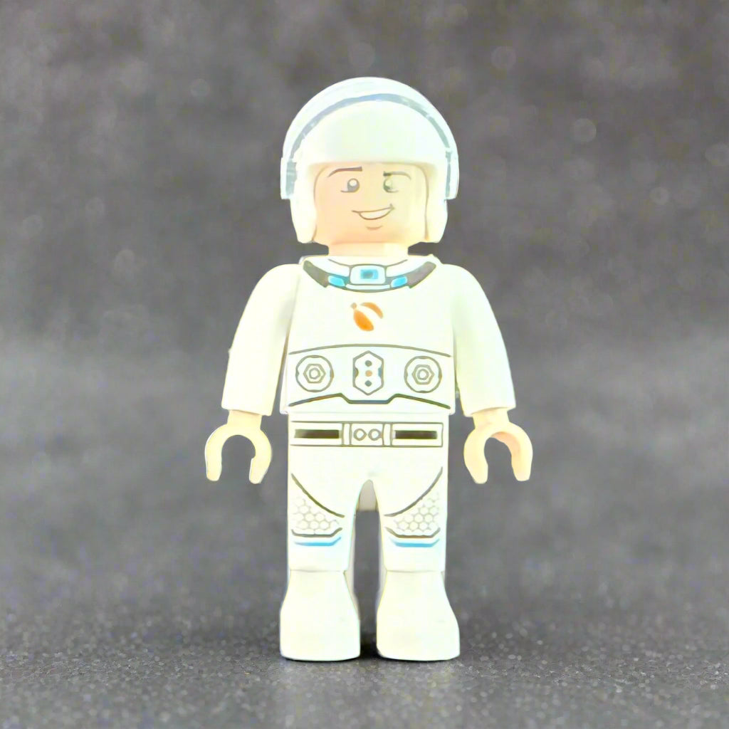 Custom Space Astronaut Minifigures – LEGO-Compatible (6 Variants)